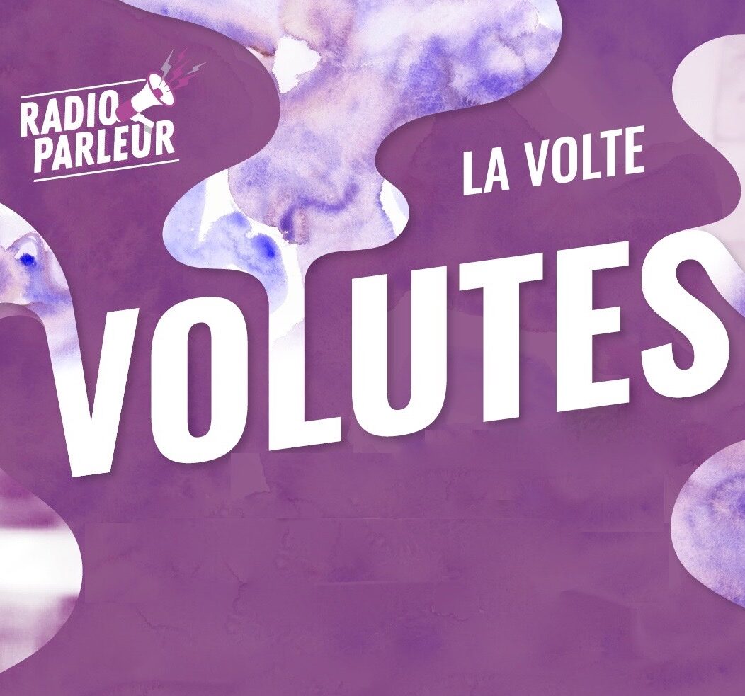 Volutes est un podcast original de La Volte et de Radio Parleur. Pour penser d'autres imaginaires politiques, auteur·ices racontent leurs engagements politiques, leurs mots leur poésie. Iels analysent et critiquent les formes littéraires depuis trop longtemps pointés comme les “mauvais genres” de la littérature que sont la science-fiction, la fantasy et tous leurs sous-genres. Un podcast co-produit par Stuart Pluen, et animé par Violette Voldoire.